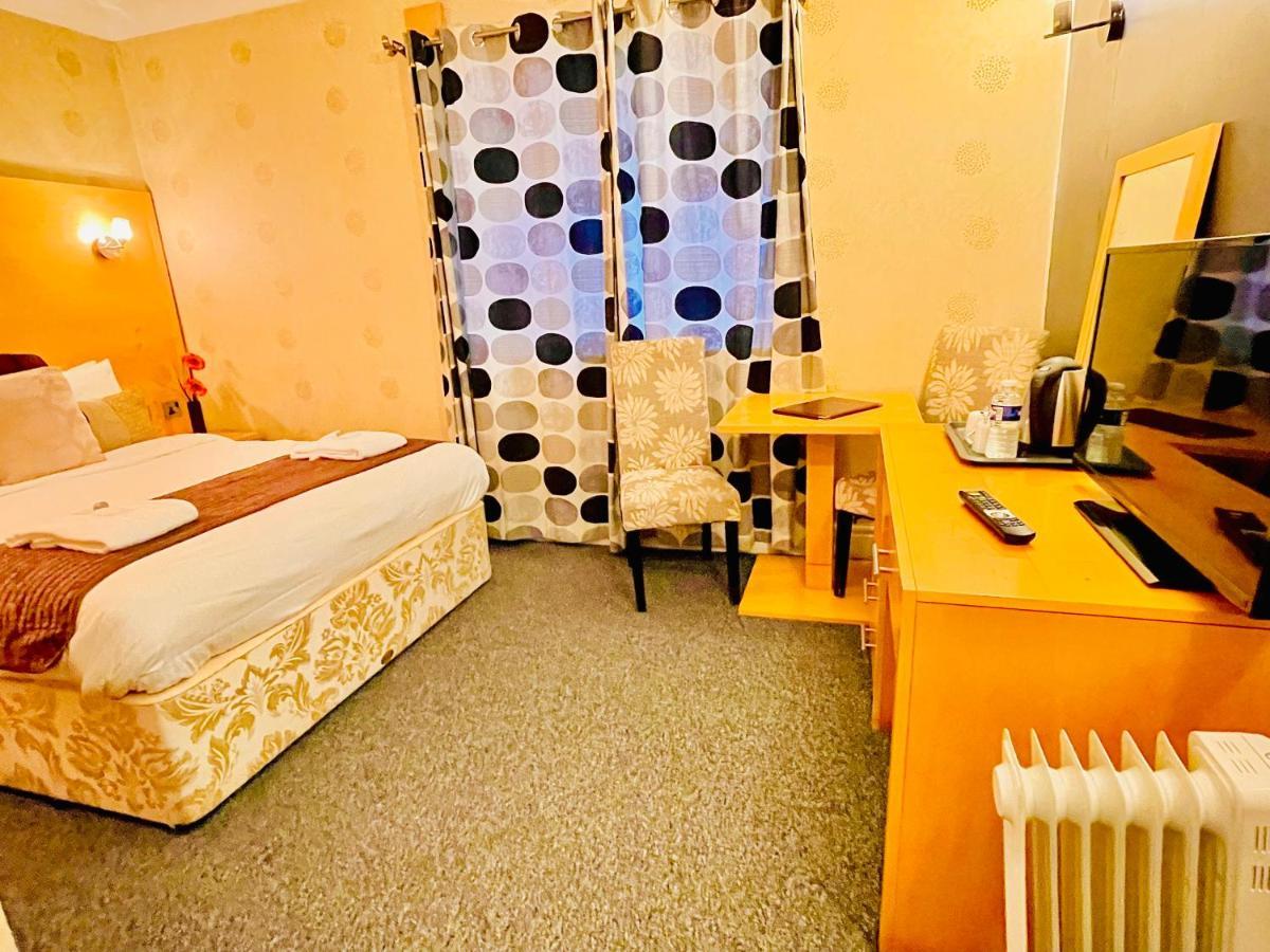 Trivelles Park Hotel Престон Екстер'єр фото